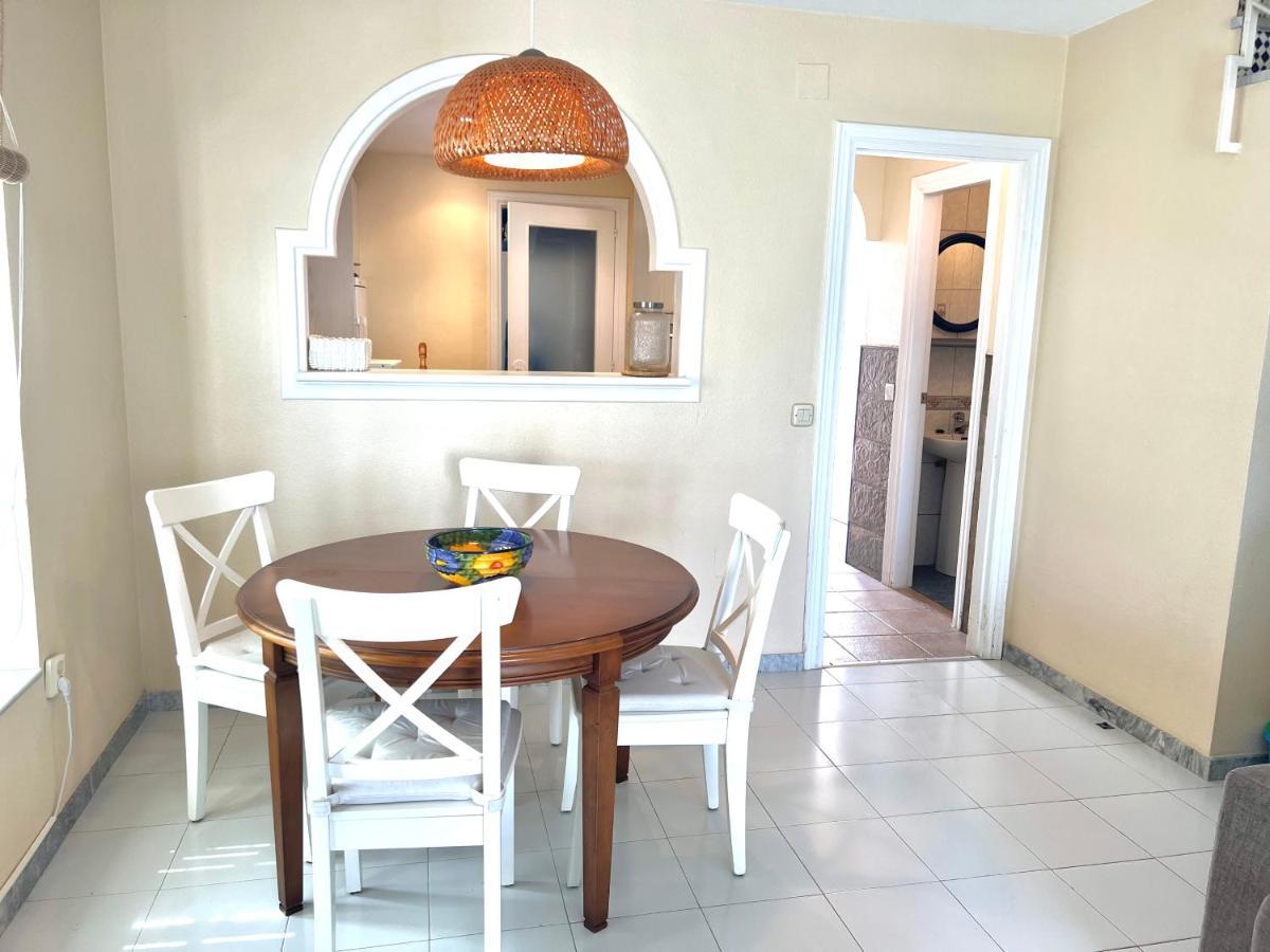 Fabulous Vacation In A 2 Bedroom Townhouse With 2 Terraces Overlooking The Sea, Suitable For 6 People 3 Swimming Pools Tennis And 200 Mts From The Sea El Faro Exterior foto