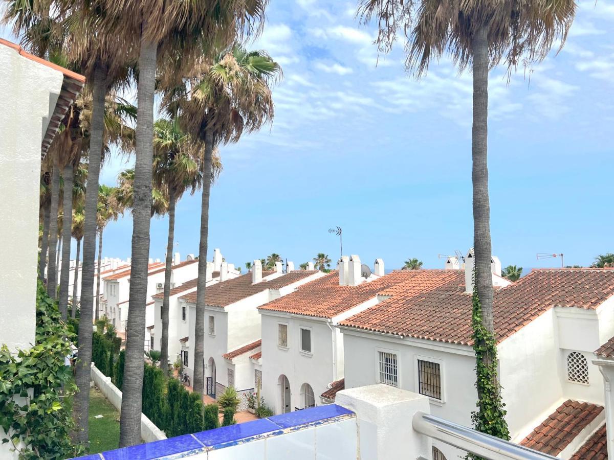 Fabulous Vacation In A 2 Bedroom Townhouse With 2 Terraces Overlooking The Sea, Suitable For 6 People 3 Swimming Pools Tennis And 200 Mts From The Sea El Faro Exterior foto